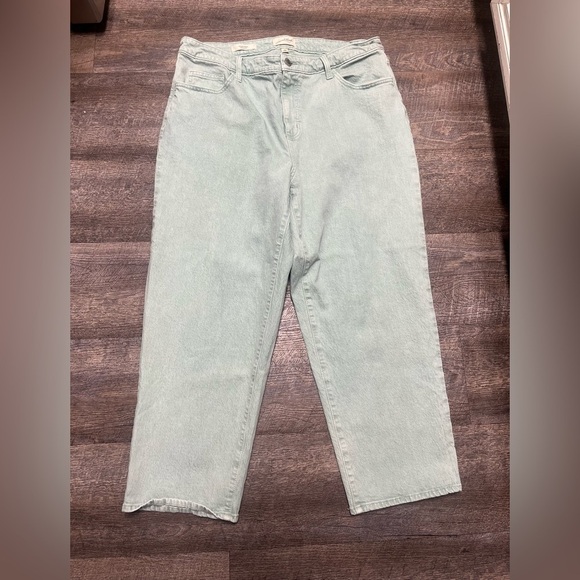 Denim - Universal tread vintage straight Light Green Denim Jeans